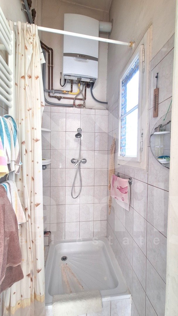 EXCLUSIVE FAMILY APARTMENT WITH HIGH POTENTIAL IN THE CENTER