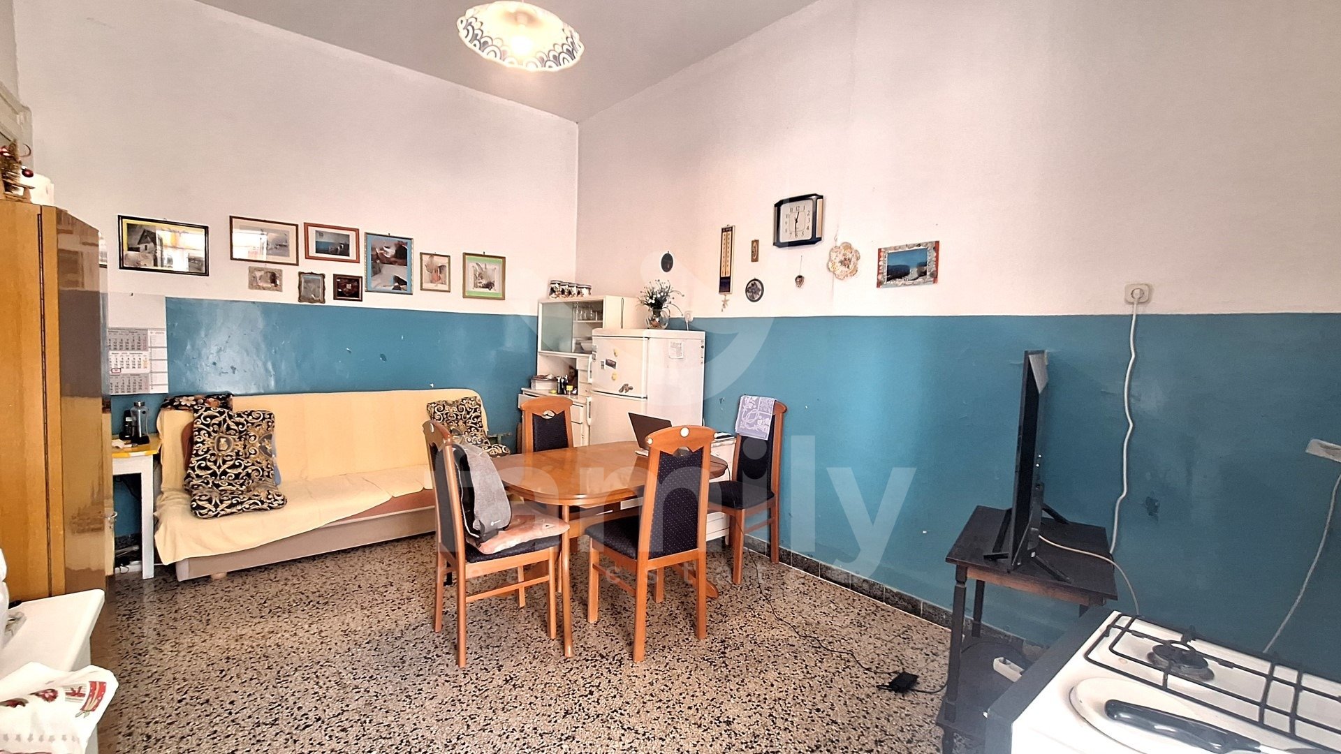 EXCLUSIVE FAMILY APARTMENT WITH HIGH POTENTIAL IN THE CENTER