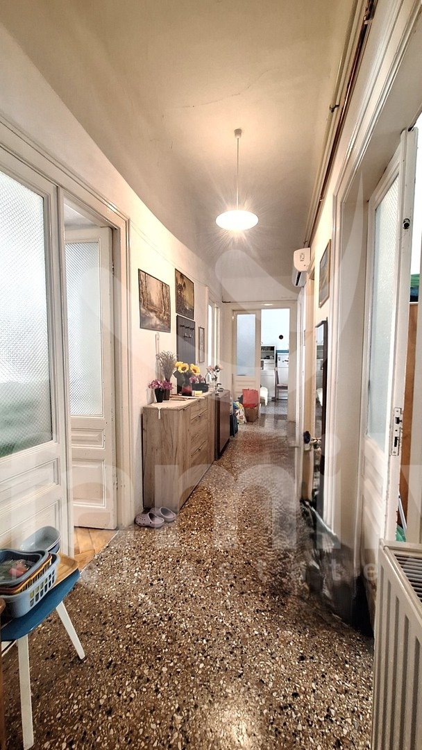 EXCLUSIVE FAMILY APARTMENT WITH HIGH POTENTIAL IN THE CENTER