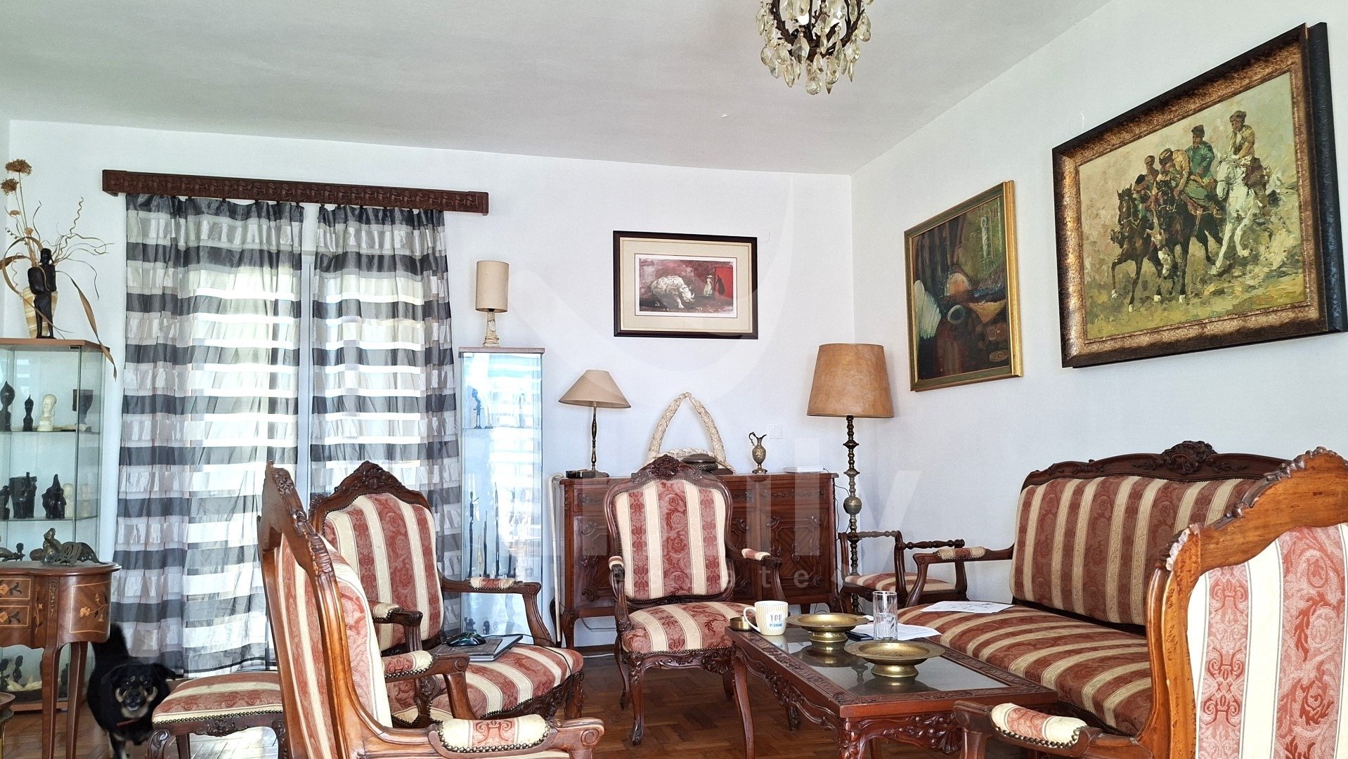 VERKAUF EINES HOCHPROFITABLEN HAUSES MIT MEERESBLICK