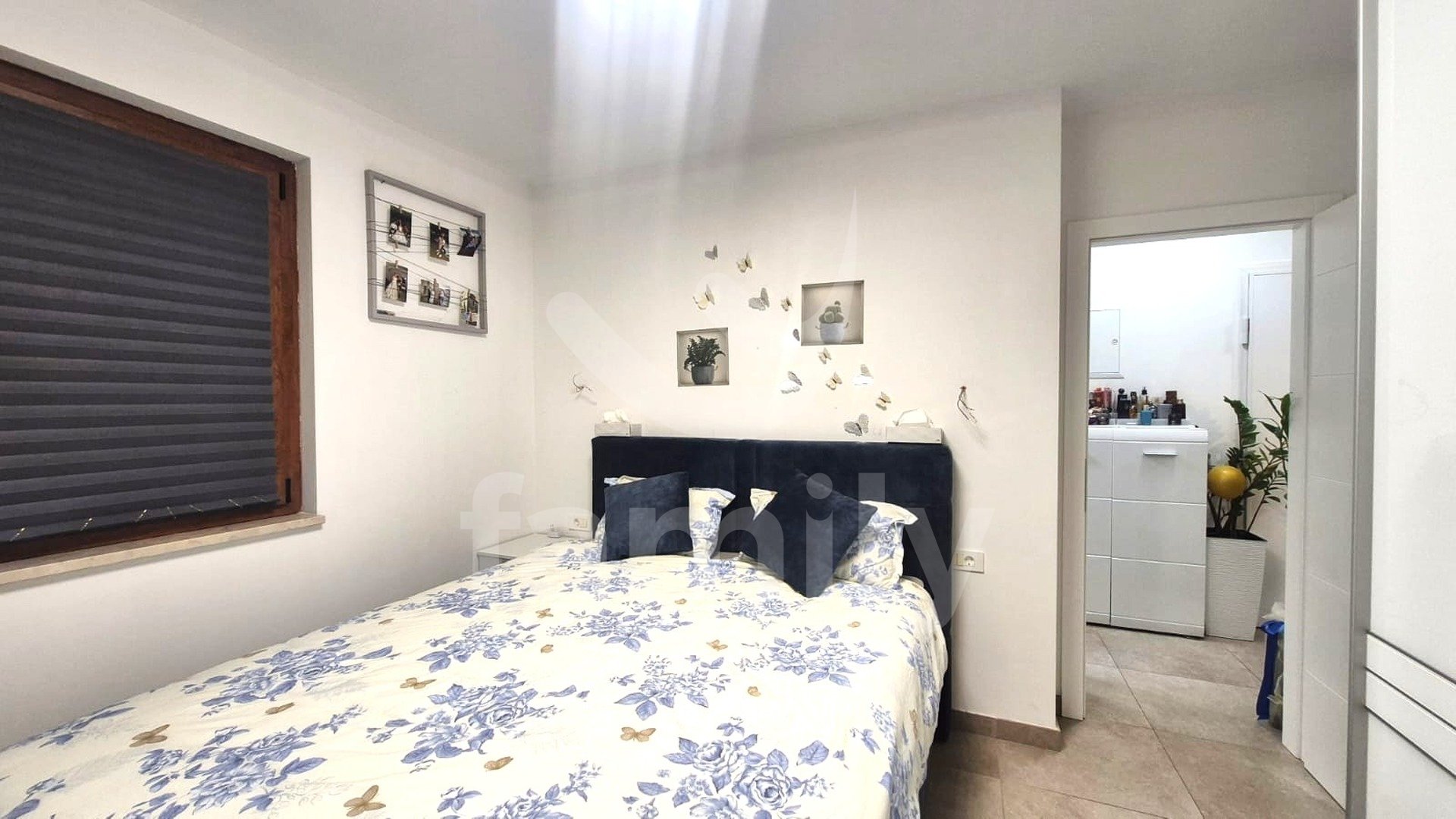 PRODAJA MODERNO OPREMLJENOG STANA NA TOP LOKACIJI