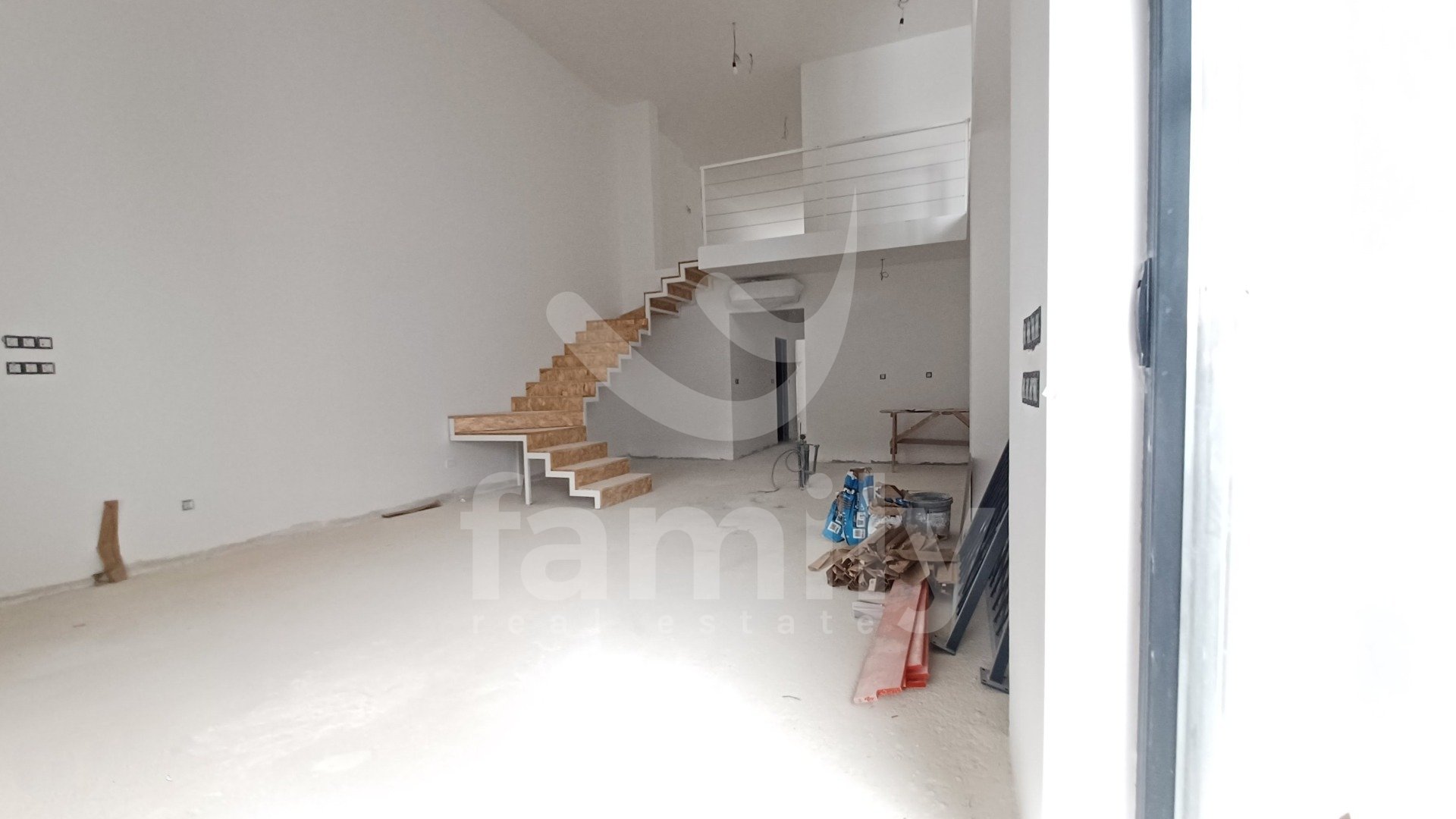 NEUES LUXUS-PENTHOUSE IN TOPLAGE