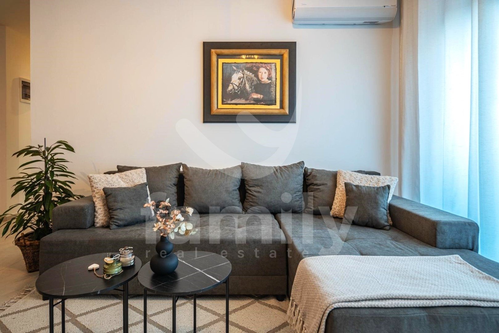 MODERAN STAN ZA NAJAM NA ATRAKTIVNOJ LOKACIJI