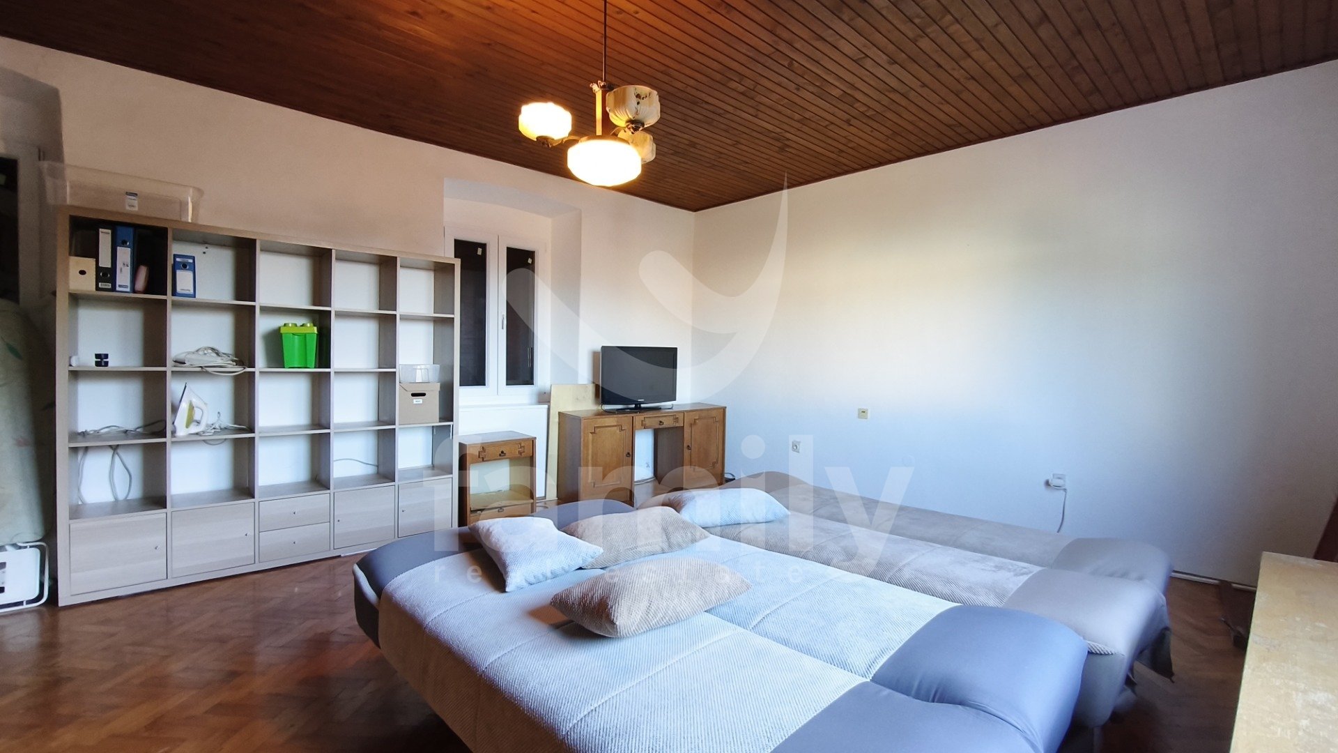 PRODAJA SAMOSTOJEĆE KUĆE NA TOP LOKACIJI