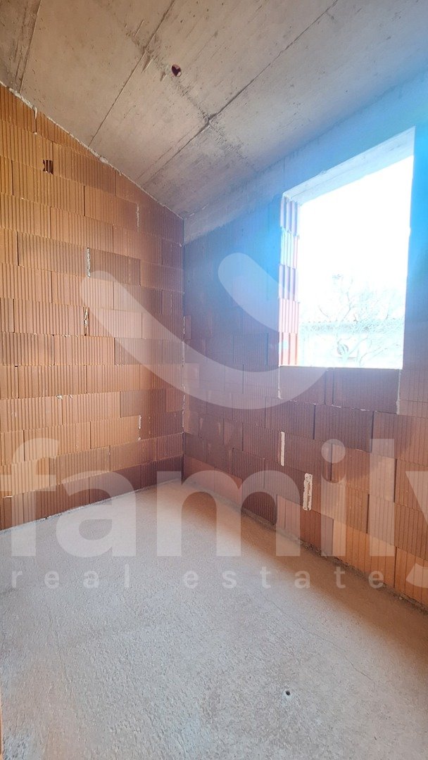 GERÄUMIGES FAMILIEN-PENTHOUSE MIT ATEMBERAUBENDEM MEERBLICK