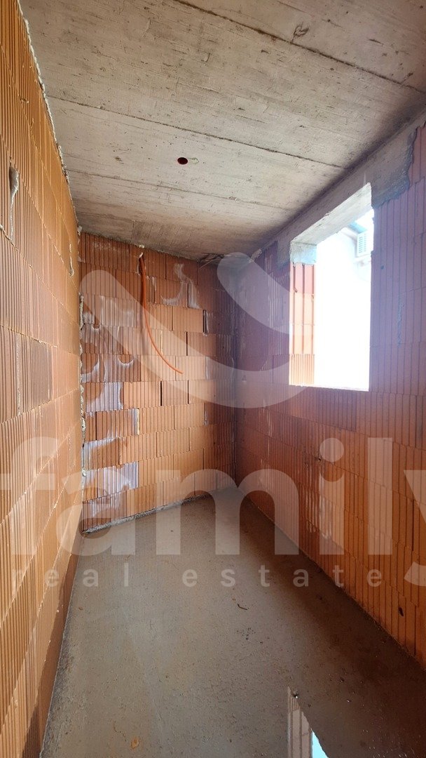 KOMFORAN I KVALITETAN STAN U NOVOGRADNJI