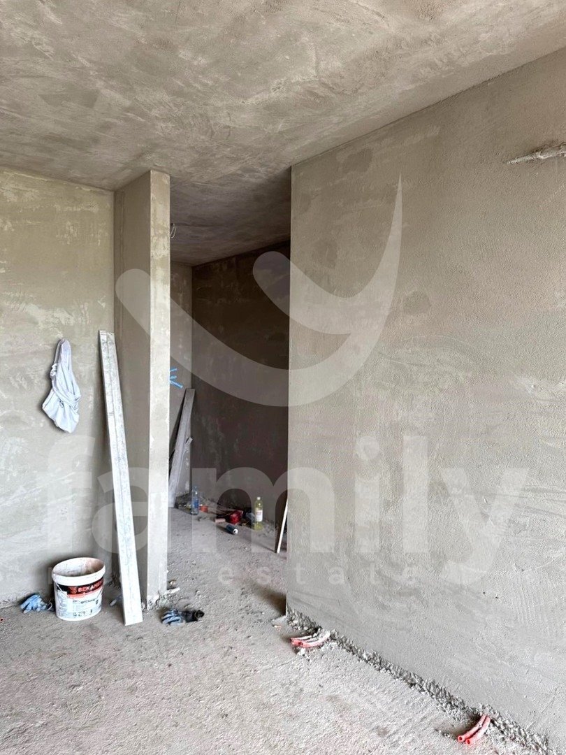 PRODAJA KOMFORNOG STANA SA VRTOM U NOVOGRADNJI