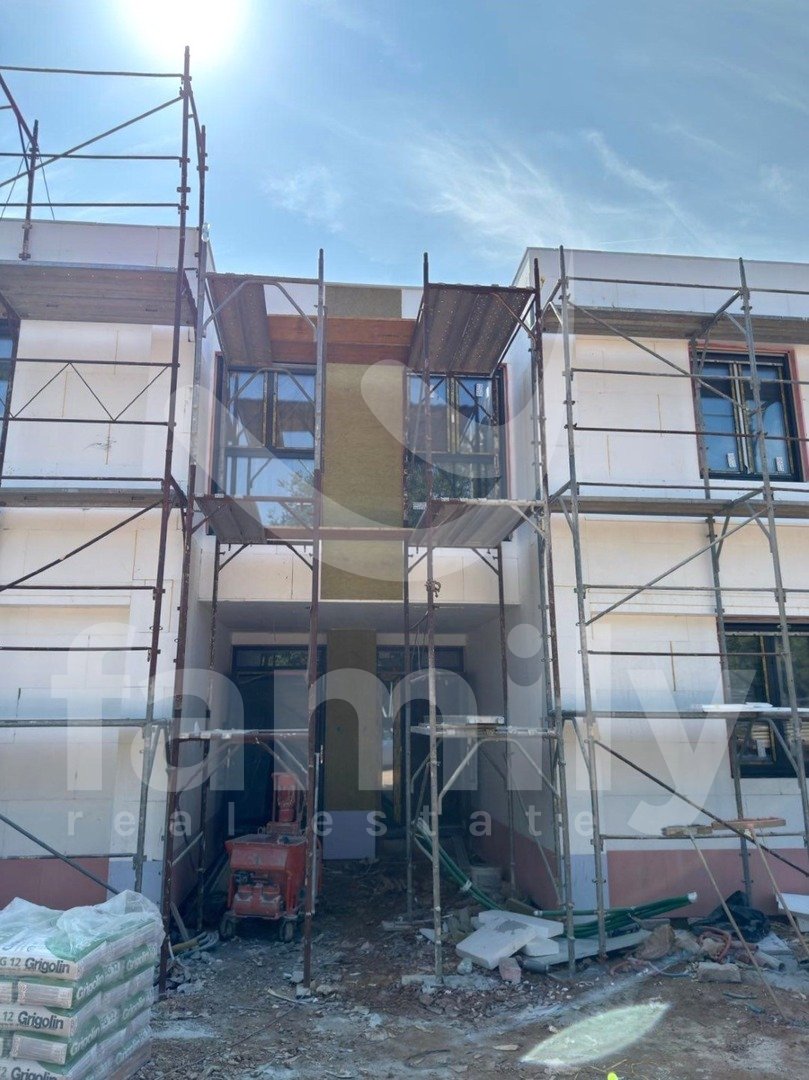 PRODAJA KOMFORNOG STANA SA VRTOM U NOVOGRADNJI