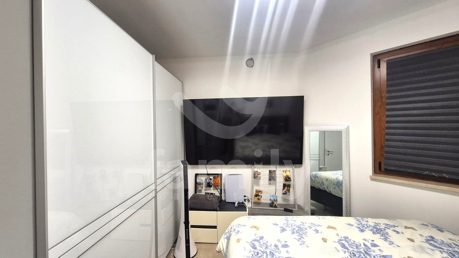 PRODAJA MODERNO OPREMLJENOG STANA NA TOP LOKACIJI