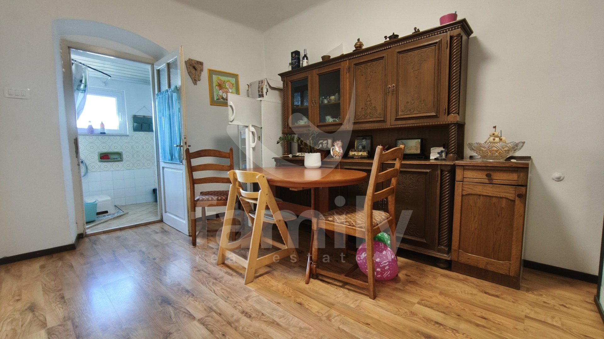 PRODAJA SAMOSTOJEĆE KUĆE NA TOP LOKACIJI